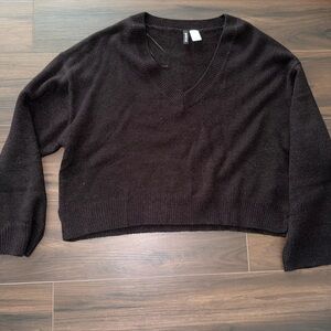 H&M Women's Dark V-Neck Sweater